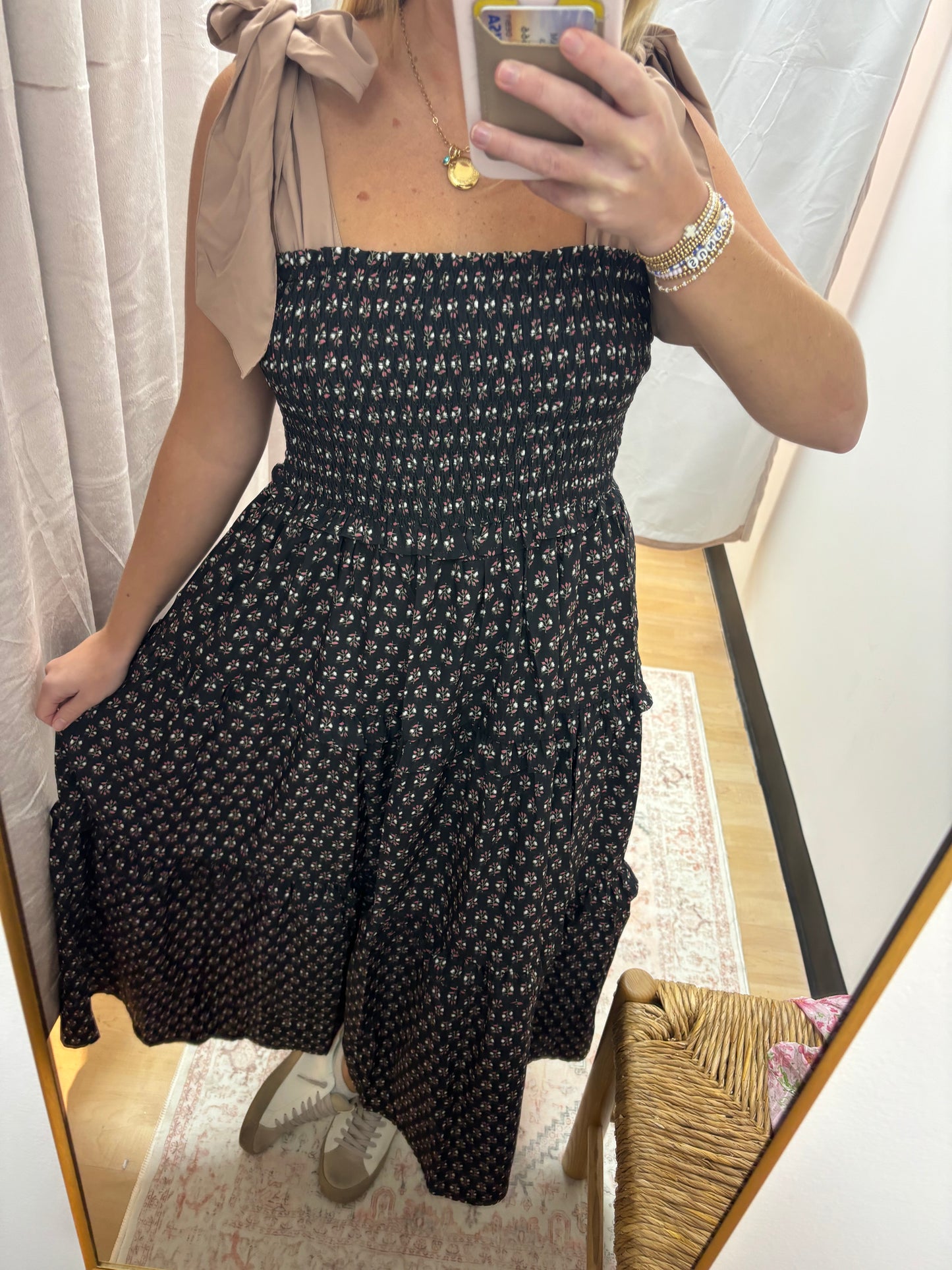 Nelly Midi Dress