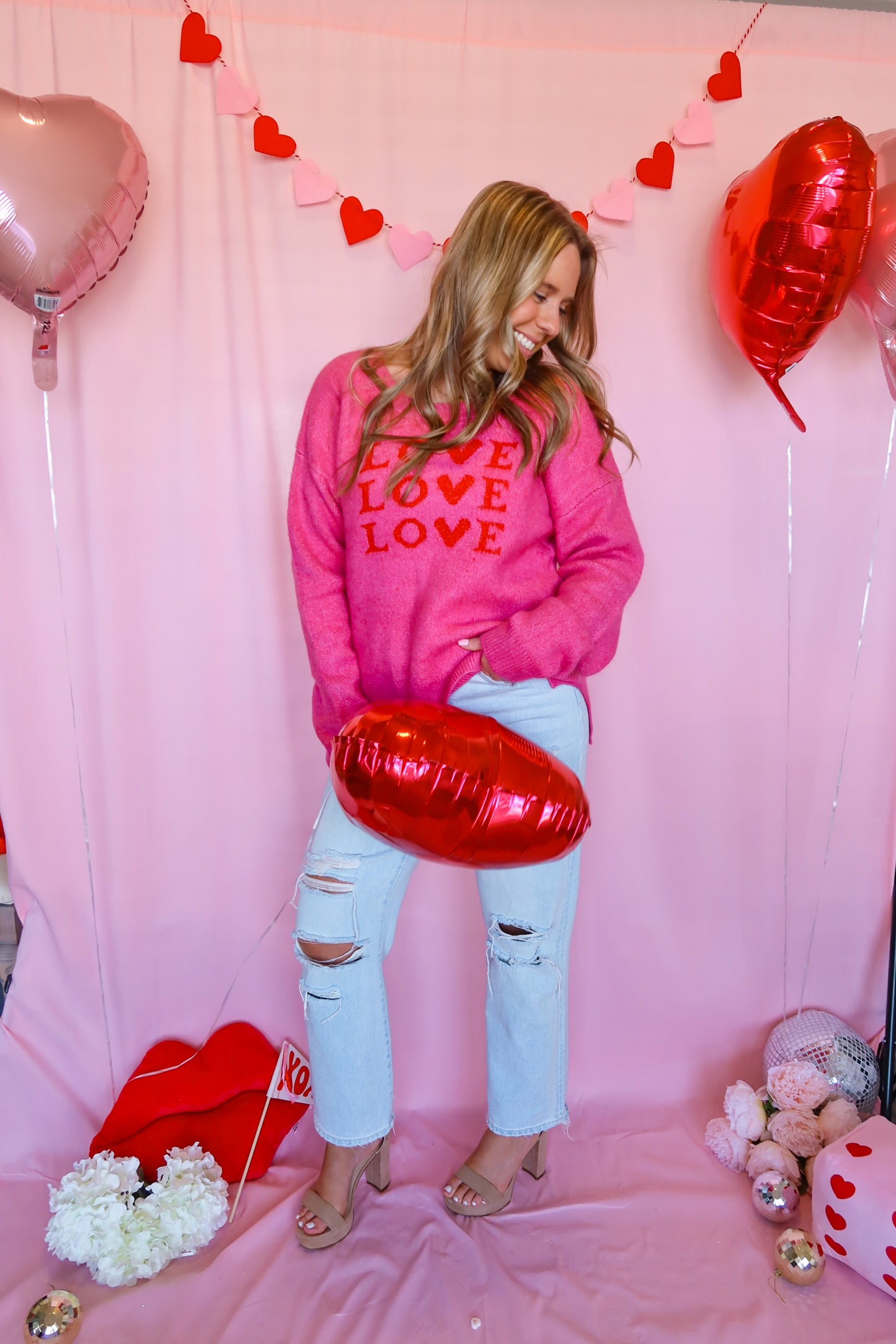 LOVE Sweater - red/pink
